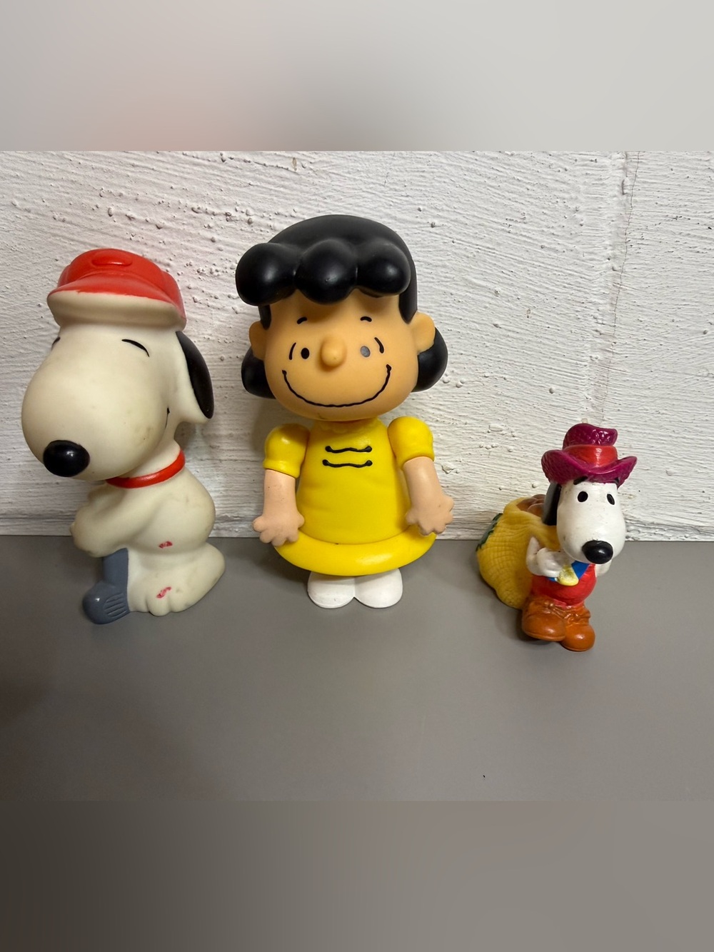 Snoopy & Lucy Rubber Toys